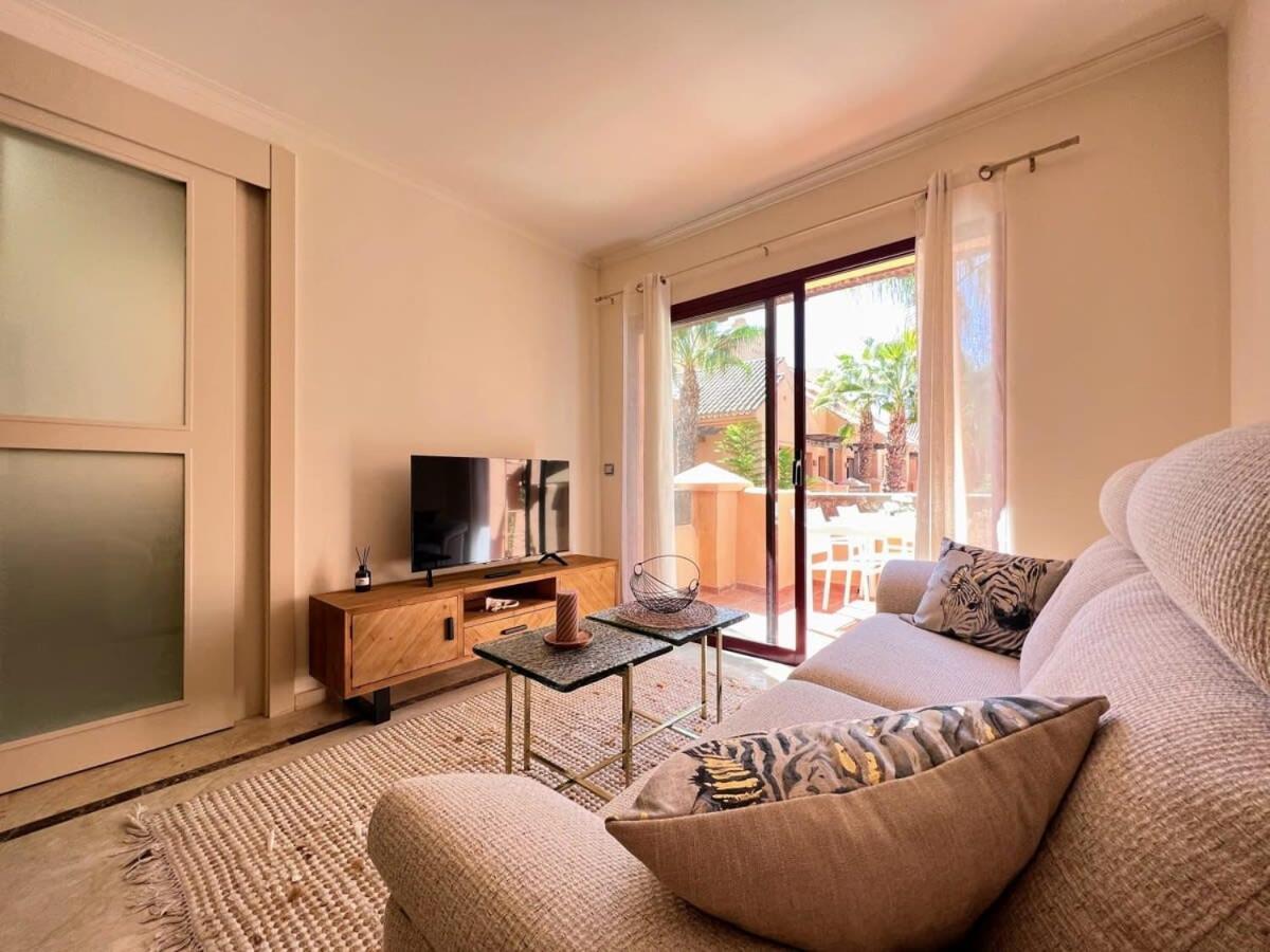 Modern 2 Bedroom Beachside Apartment Nr72 Los Alcazares Bagian luar foto