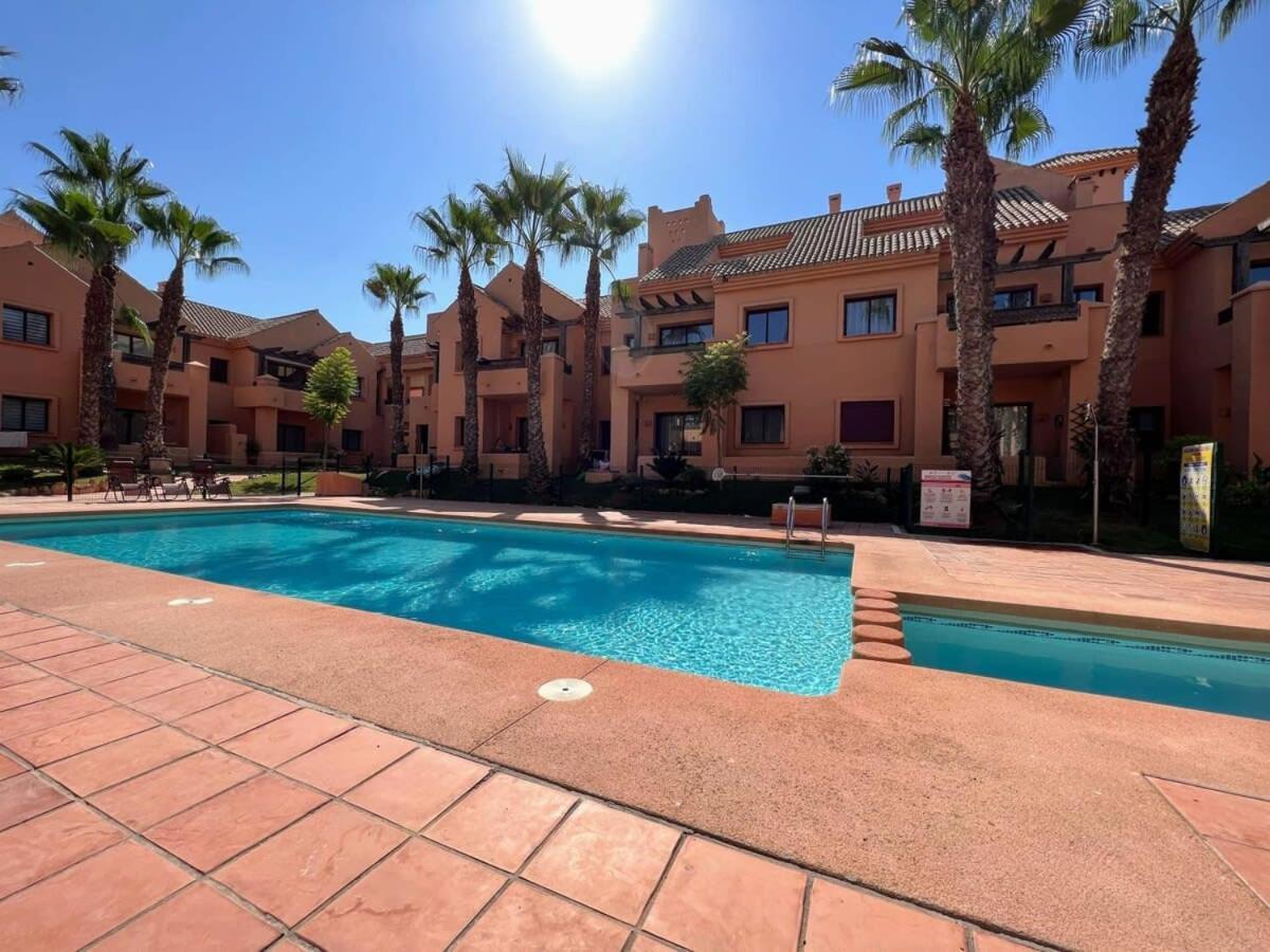 Modern 2 Bedroom Beachside Apartment Nr72 Los Alcazares Bagian luar foto