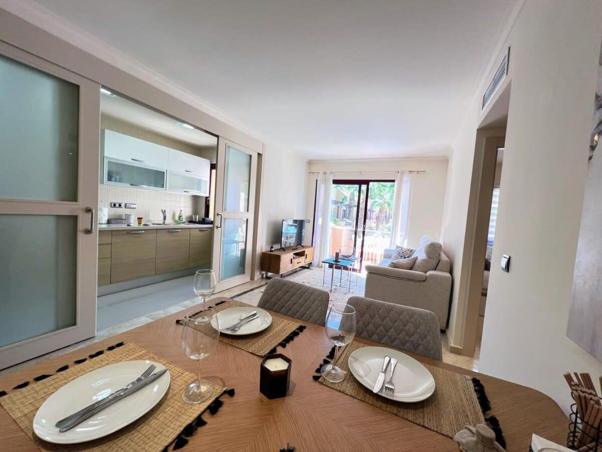 Modern 2 Bedroom Beachside Apartment Nr72 Los Alcazares Bagian luar foto