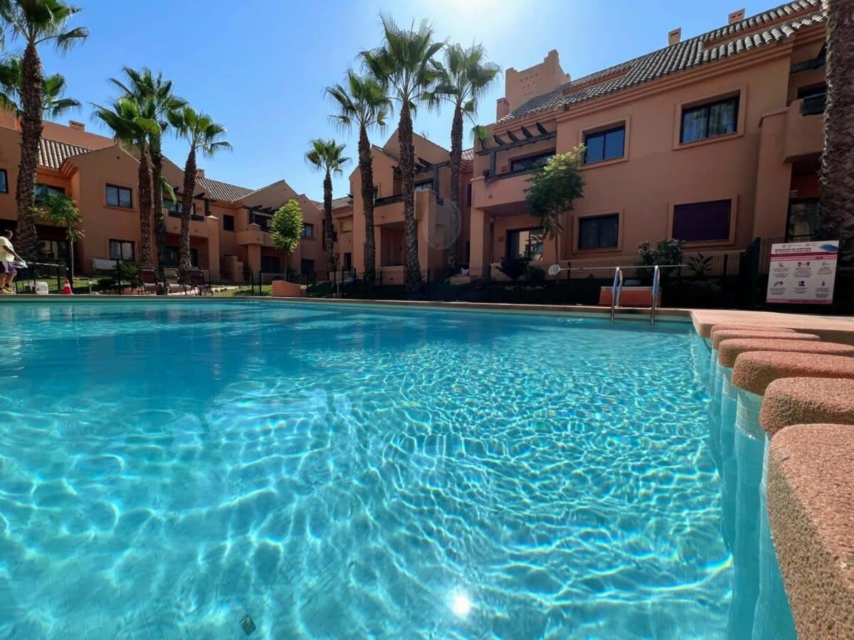 Modern 2 Bedroom Beachside Apartment Nr72 Los Alcazares Bagian luar foto